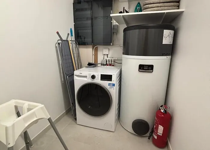 Tee & Sea * أوستيند